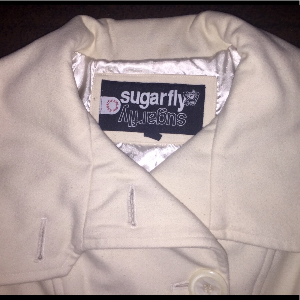 Woman’s Jacket - Picture 2 of 4